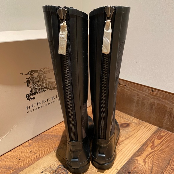 Burberry Bimaterial Rainboot Chesterford - Picture 3 of 9